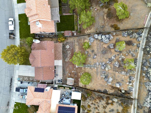 39317 Beacon Lane, Palmdale, CA 93551