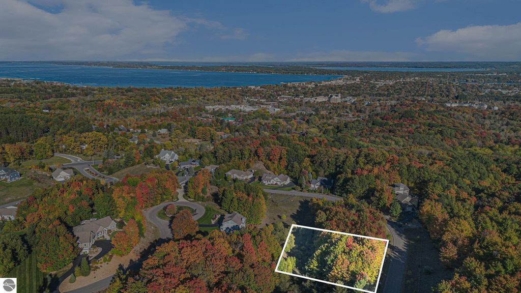 Image 16 of property listing at 4885 Grayhawk Boulevard, Traverse City, MI 49684