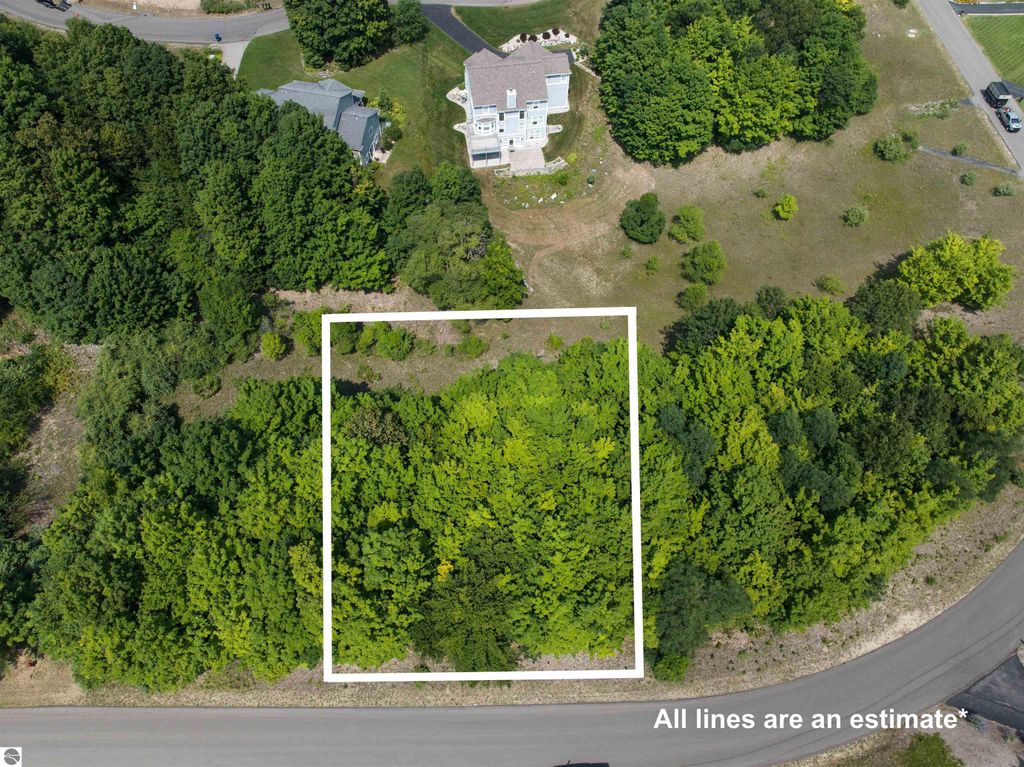 Image 25 of property listing at 4885 Grayhawk Boulevard, Traverse City, MI 49684