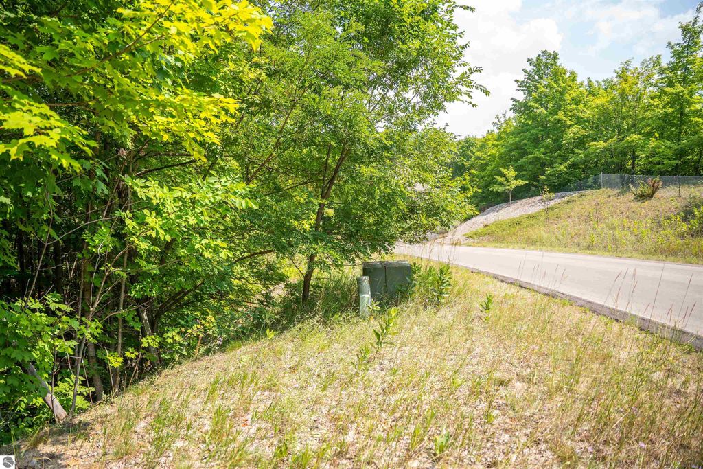 Image 35 of property listing at 4885 Grayhawk Boulevard, Traverse City, MI 49684