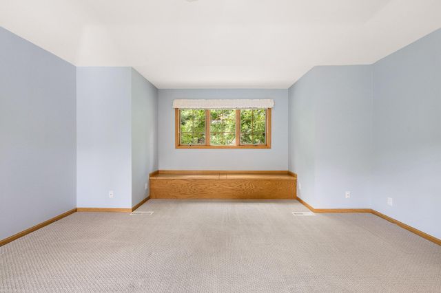 12370 Ravine Circle N, Stillwater, MN 55082