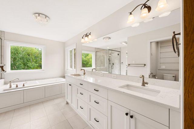 12370 Ravine Circle N, Stillwater, MN 55082