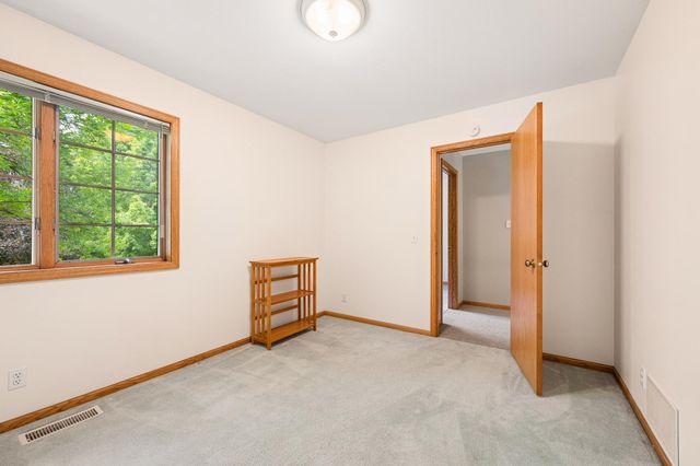 12370 Ravine Circle N, Stillwater, MN 55082