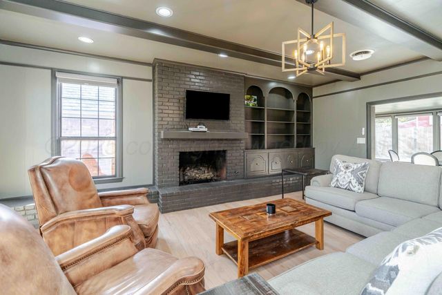 4401 OLSEN Boulevard, Amarillo, TX 79106