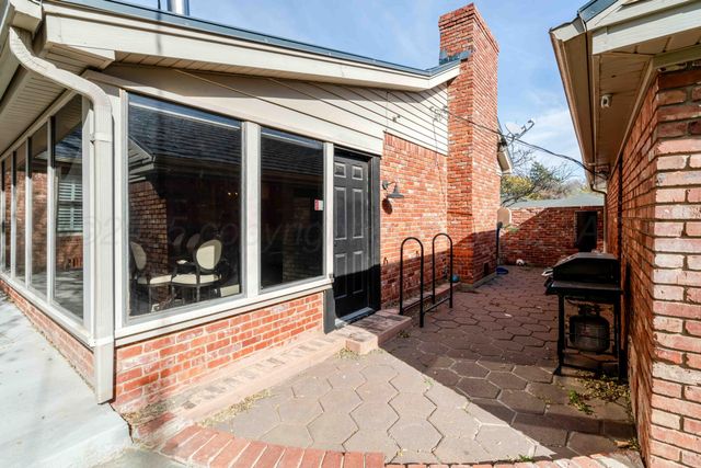 4401 OLSEN Boulevard, Amarillo, TX 79106