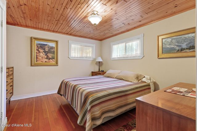 191 King St, Wallace, ID 83873