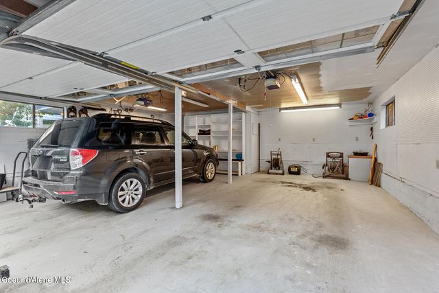 191 King St, Wallace, ID 83873