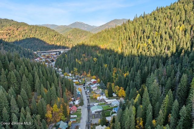 191 King St, Wallace, ID 83873