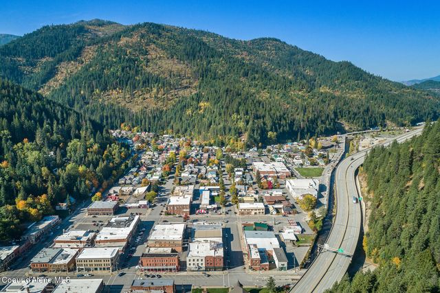 191 King St, Wallace, ID 83873