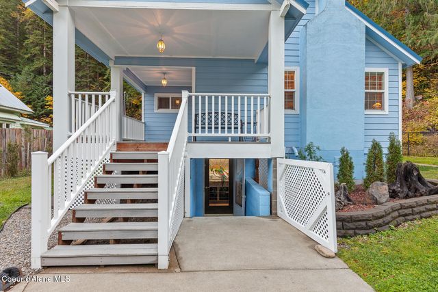 191 King St, Wallace, ID 83873