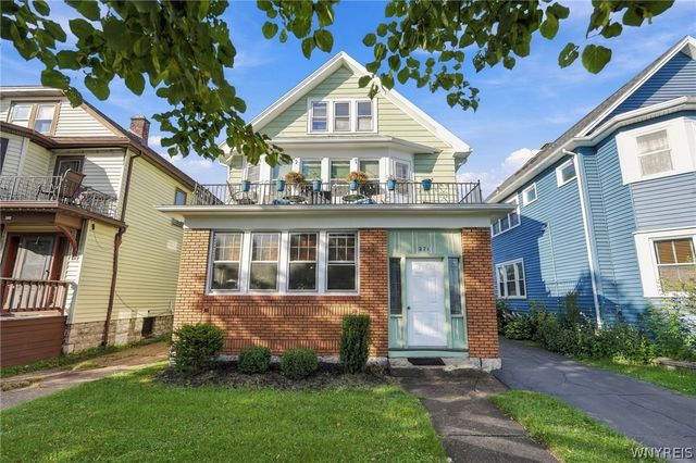 271 North Drive, Buffalo, NY 14216