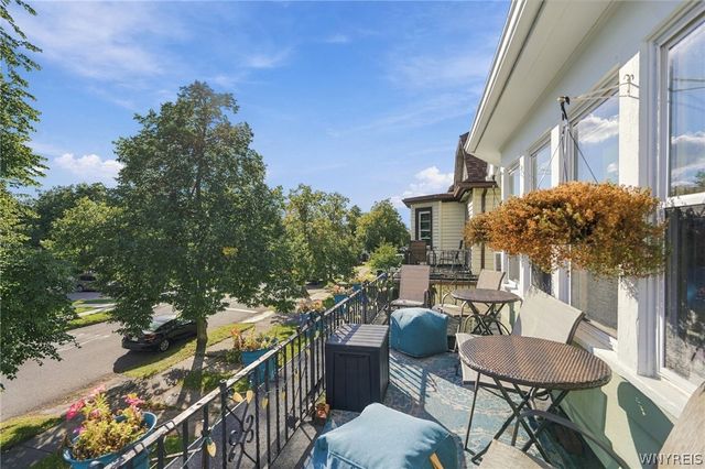 271 North Drive, Buffalo, NY 14216