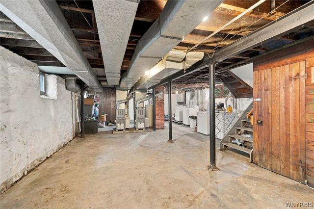 271 North Drive, Buffalo, NY 14216