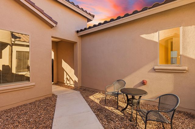 12209 Bear Valley Lane NW, Albuquerque, NM 87120