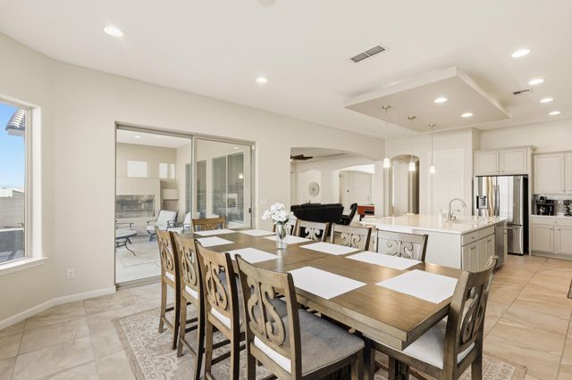 12209 Bear Valley Lane NW, Albuquerque, NM 87120