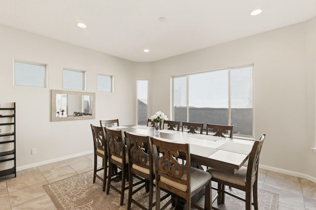 12209 Bear Valley Lane NW, Albuquerque, NM 87120