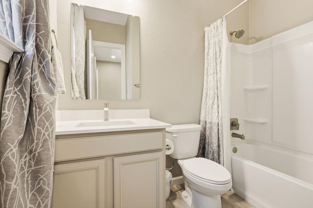 12209 Bear Valley Lane NW, Albuquerque, NM 87120