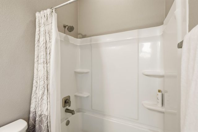 12209 Bear Valley Lane NW, Albuquerque, NM 87120