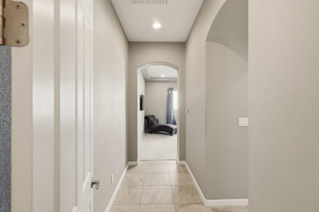 12209 Bear Valley Lane NW, Albuquerque, NM 87120