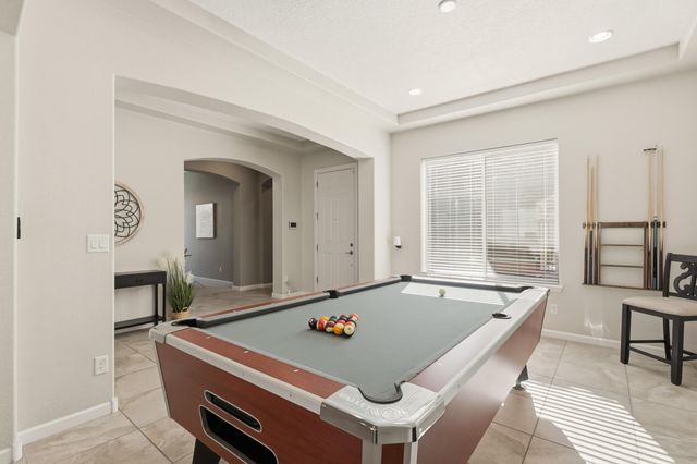 12209 Bear Valley Lane NW, Albuquerque, NM 87120