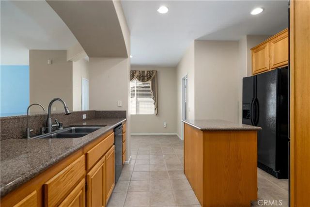 39483 Almaden Circle, Murrieta, CA 92563