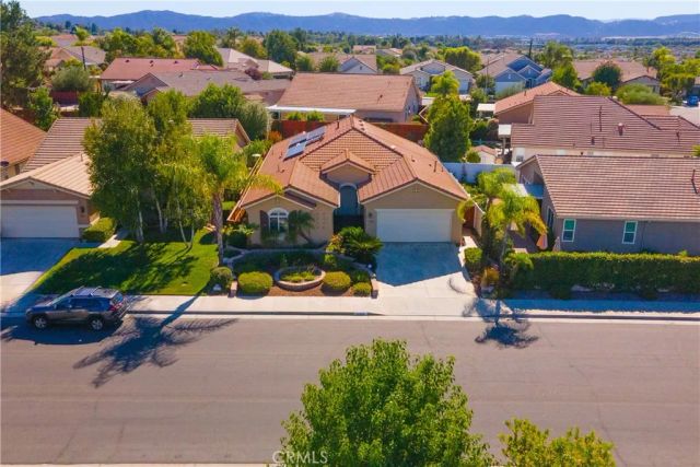 39483 Almaden Circle, Murrieta, CA 92563