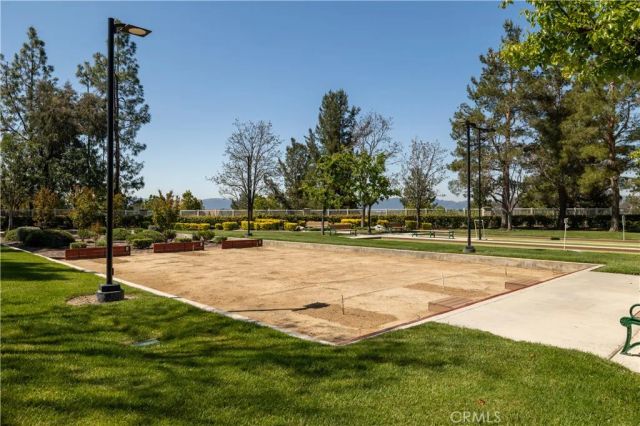 39483 Almaden Circle, Murrieta, CA 92563