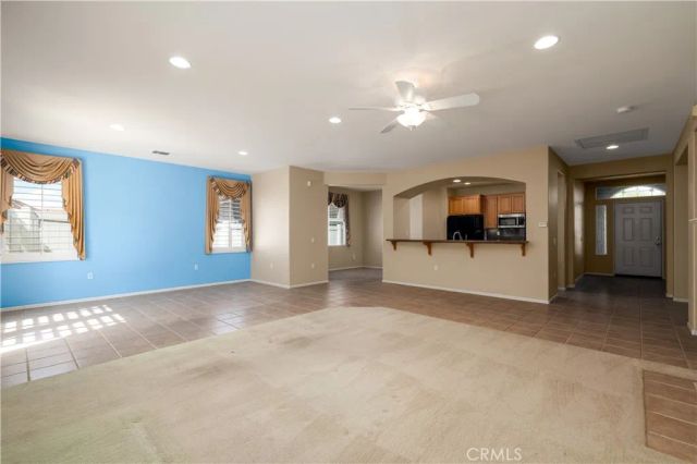 39483 Almaden Circle, Murrieta, CA 92563