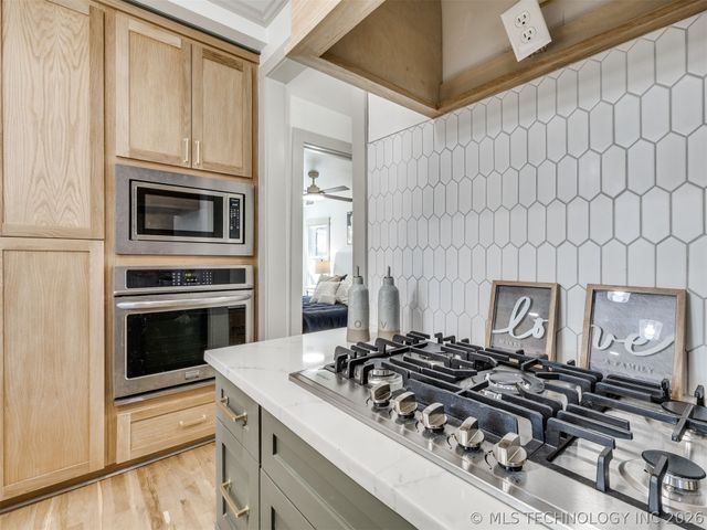 1344 S College Avenue, Tulsa, OK 74104