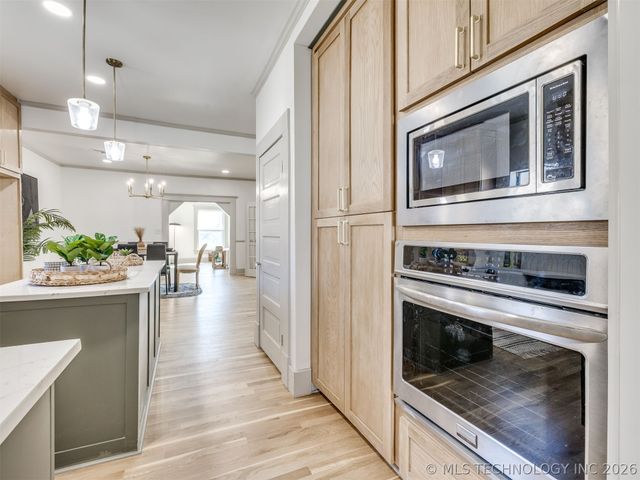 1344 S College Avenue, Tulsa, OK 74104