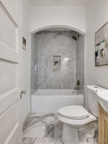 1344 S College Avenue, Tulsa, OK 74104