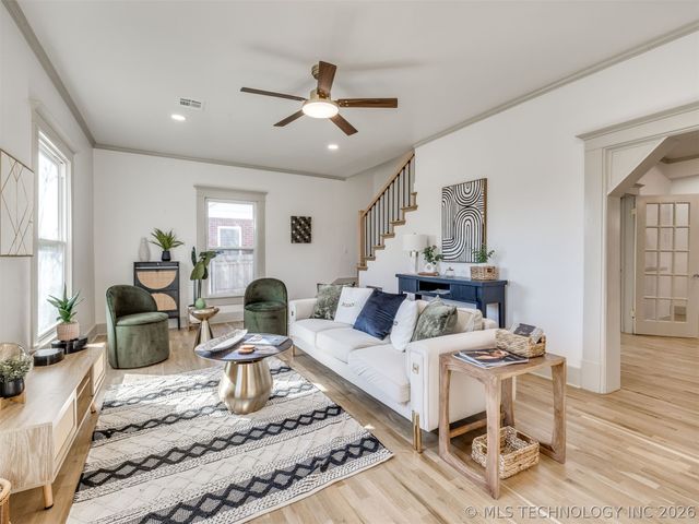 1344 S College Avenue, Tulsa, OK 74104