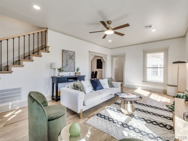 1344 S College Avenue, Tulsa, OK 74104