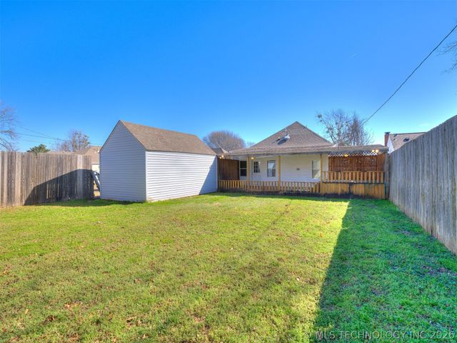 1344 S College Avenue, Tulsa, OK 74104