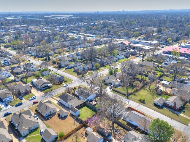 1344 S College Avenue, Tulsa, OK 74104