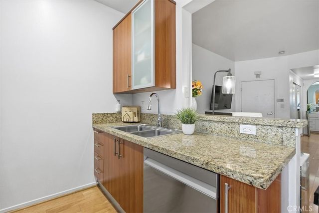 620 S Gramercy Place 130, Los Angeles, CA 90005