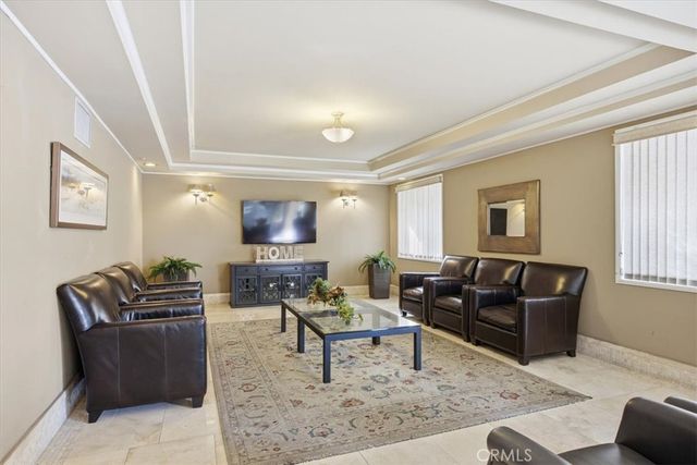 620 S Gramercy Place 130, Los Angeles, CA 90005