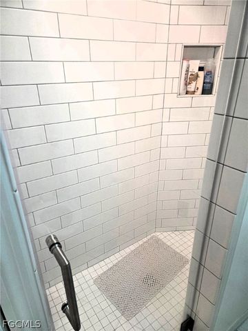 1926 SE 10th PL, Cape Coral, FL 33990