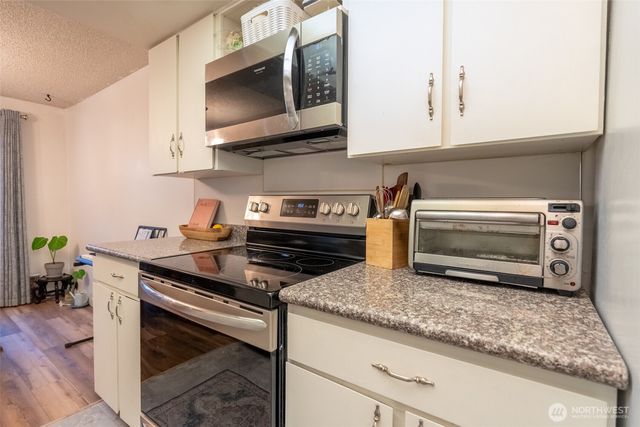 2869 Forest Ridge Drive SE, Auburn, WA 98092