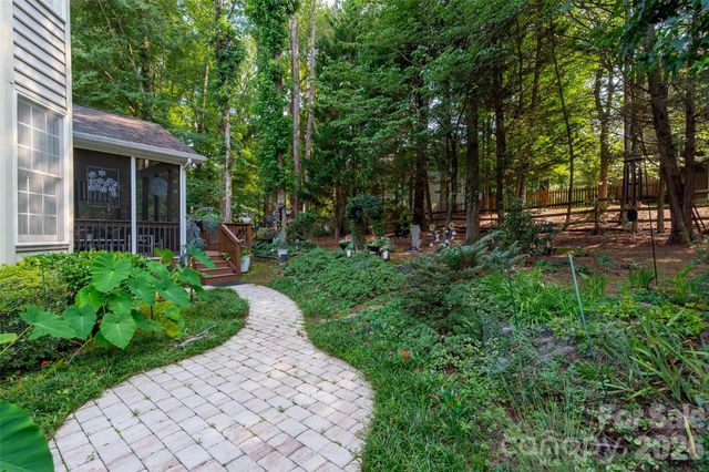 3512 Rhett Butler Place, Charlotte, NC 28270