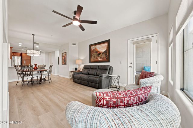 5350 E DEER VALLEY Drive 2431, Phoenix, AZ 85054