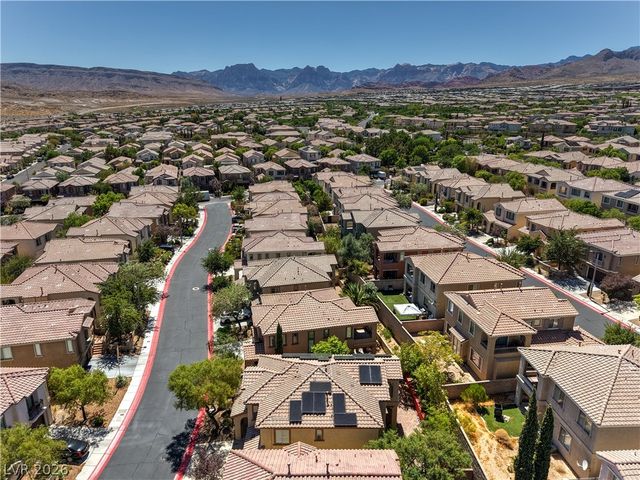 11832 Arenoso Drive, Las Vegas, NV 89138