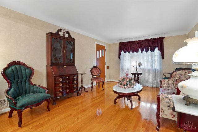 7212 Park Avenue, Mt Healthy, OH 45231