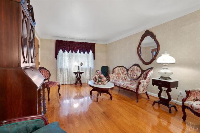 7212 Park Avenue, Mt Healthy, OH 45231