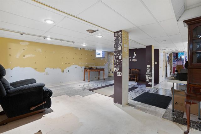 7212 Park Avenue, Mt Healthy, OH 45231