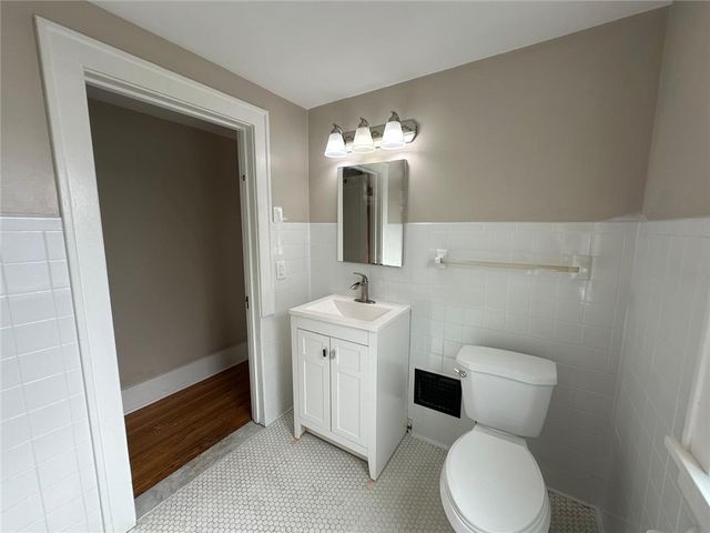 44 Parkwood Road, Rochester, NY 14615