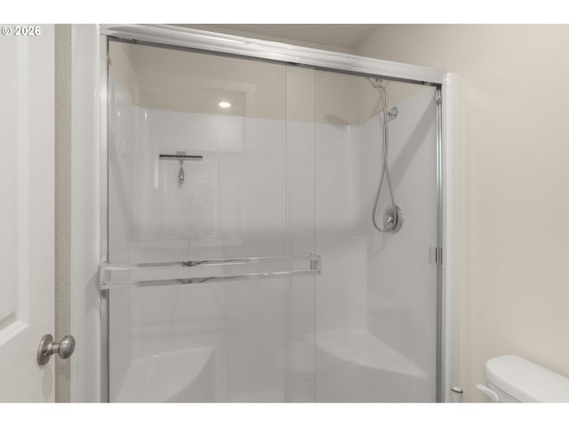 2909 N PIONEER CANYON Dr, Ridgefield, WA 98642