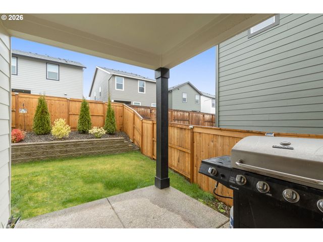 2909 N PIONEER CANYON Dr, Ridgefield, WA 98642