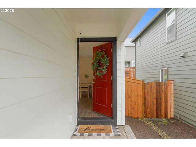 2909 N PIONEER CANYON Dr, Ridgefield, WA 98642