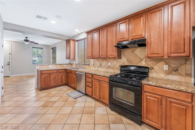 8456 TRUDEAU Avenue, Las Vegas, NV 89143